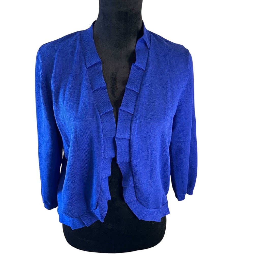 Retrology royal blue sweater. Size large. Excellent condition.